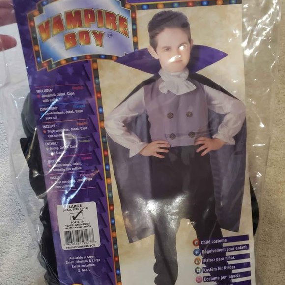 NEW Vampire Boy Halloween Costume Size 12 / 14 Large Boys Ages 8 to 10 years - Picture 2 of 5